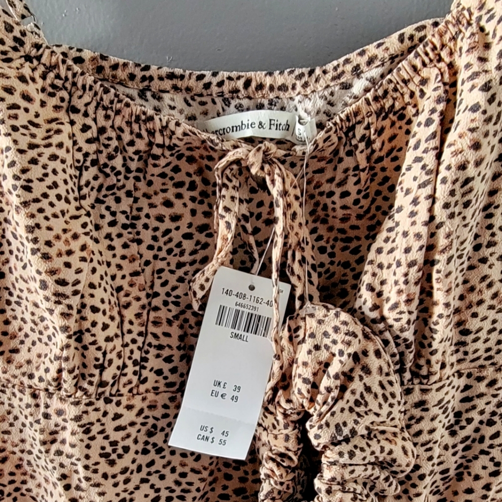 Abercrombie leopard thong bodysuit with matching scrunchie size S new with tags